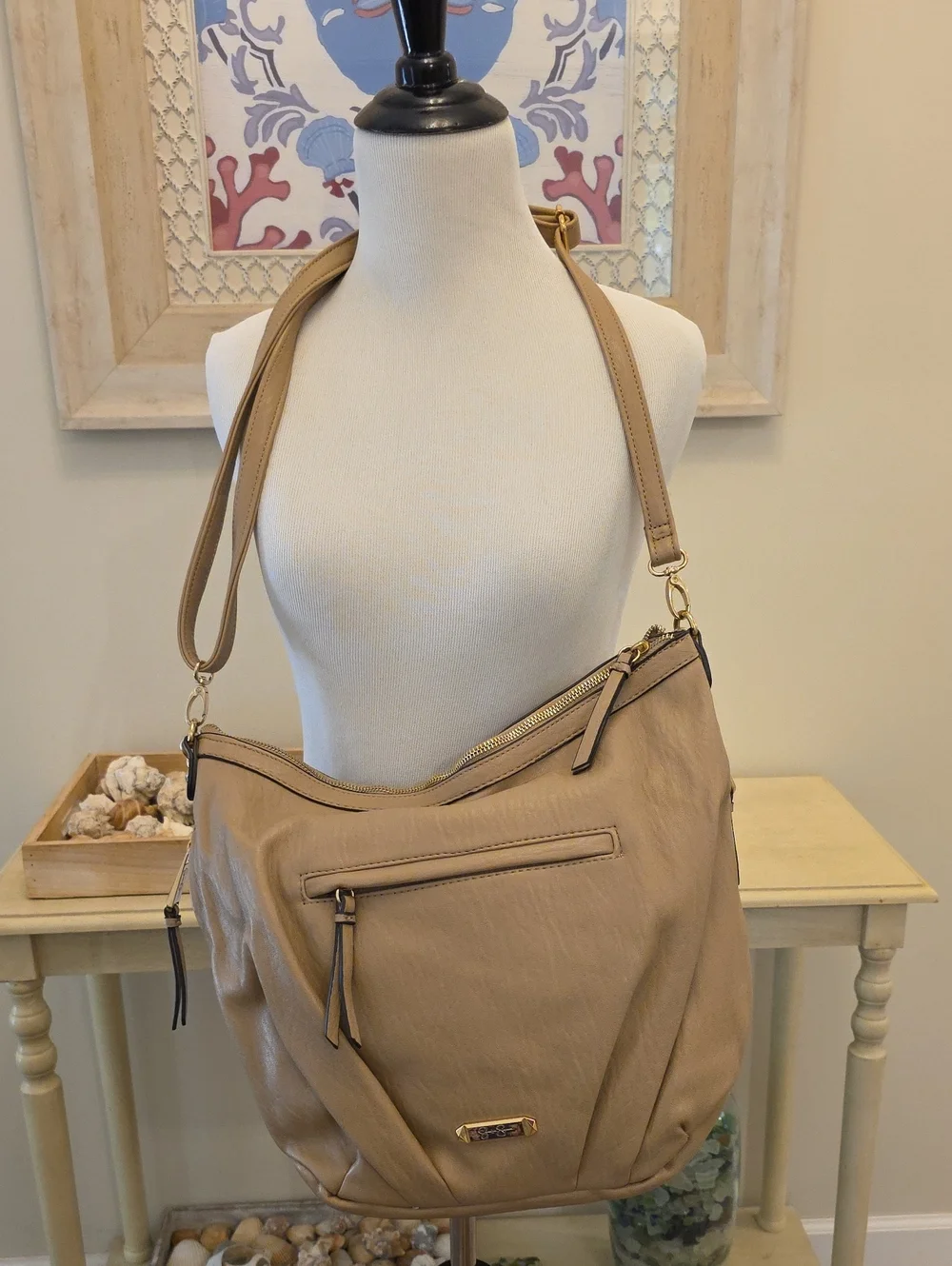 Jessica Simpson Neutral Tan Womens Shoulder Bag - Stylish Everyday Tote